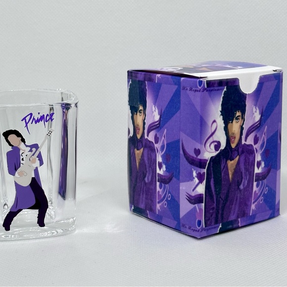 Set of 4 PRINCE Shot glasses/ Matching Gift boxes - Picture 2 of 5